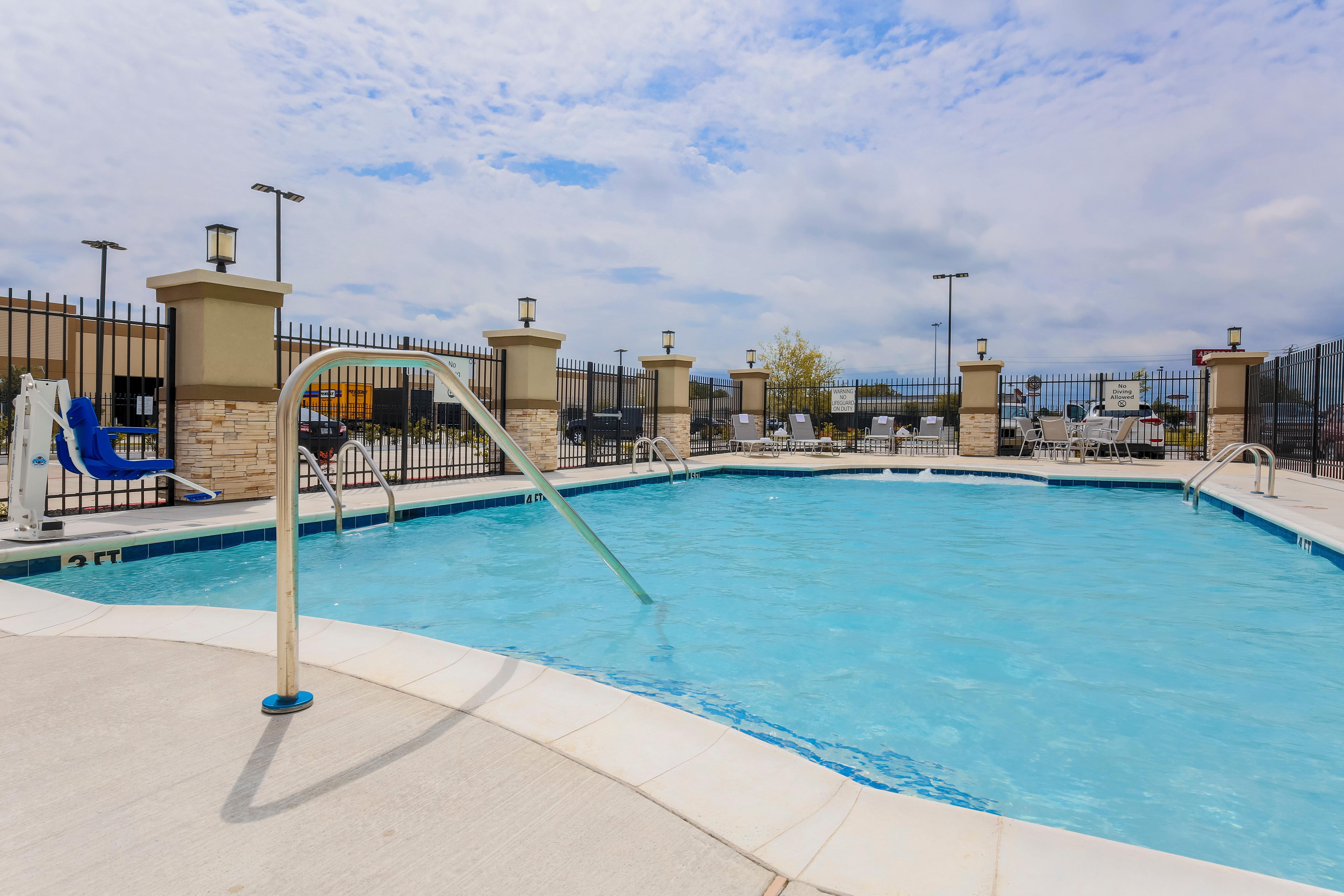 Holiday Inn Express & Suites Houston - Hobby Airport Area By Ihg Экстерьер фото